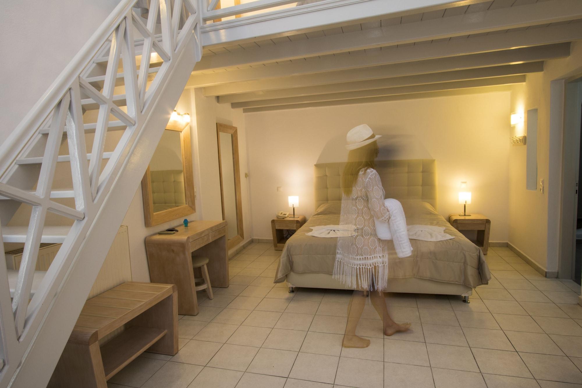 อีราโต้ อพาร์ทเม้นท์ Aparthotel ฟิรา ภายนอก รูปภาพ